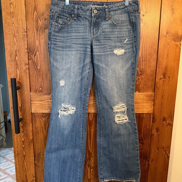 American Eagle Outfitters Denim - 👖 American Eagle “Favorite Boyfriend” Jeans — Size 8 Regular
